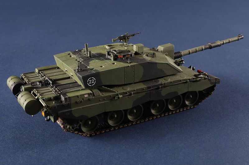 Hobby Boss British Challenger II MBT 1:48