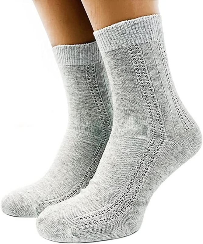 Comparing Hemp, Bamboo, Linen (Flax) and Organic Cotton Socks