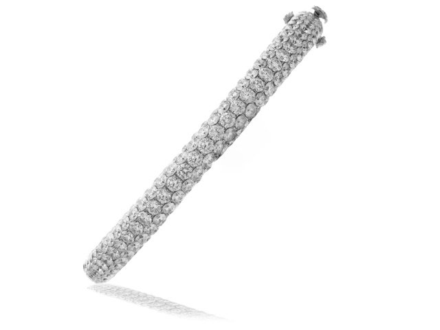 18K W/G DIAMOND BANGLE 353DIAS=22.60CTS