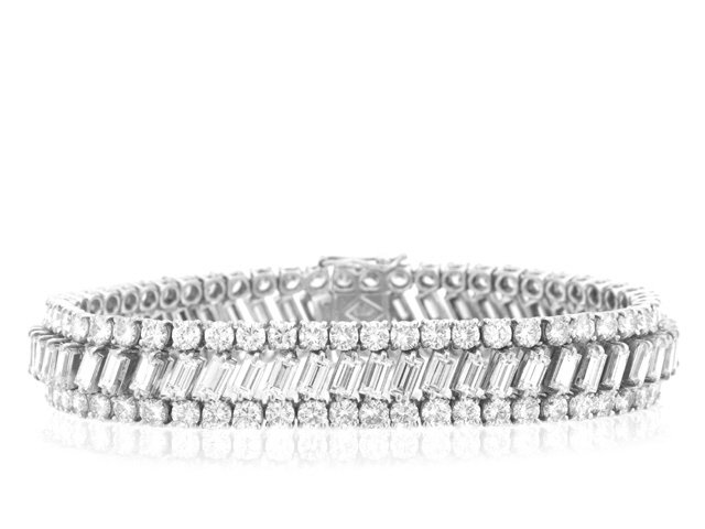18K White Gold Diamond Bracelet with 22.67cts
