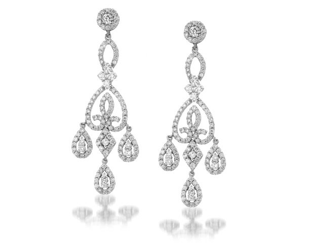 18K W/G DIAMOND DANGLE EARRINGS