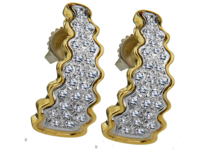 Diamond Earrings in 18K Yellow Gold