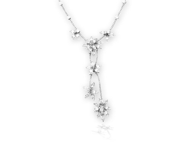 18k w/g diamond necklace