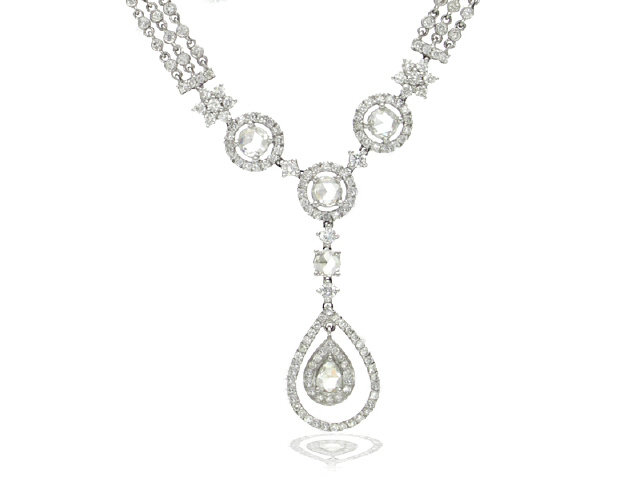 18K White Gold Fine Diamond Necklace set with 7.42cts