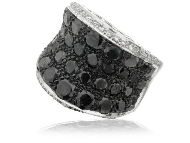 18KW WHITE & BLACK DIAMOND RING