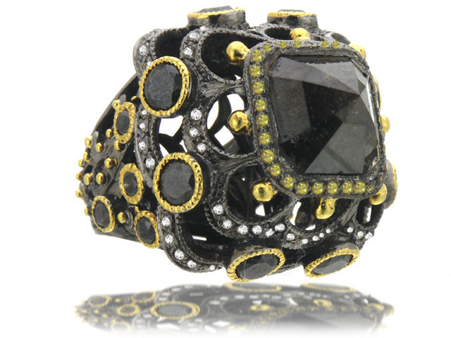 18K Y/G & BLACKENED SILVER BLACK E/C DIAMOND RING