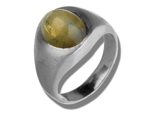 14K White Gold Cats Eye Ring