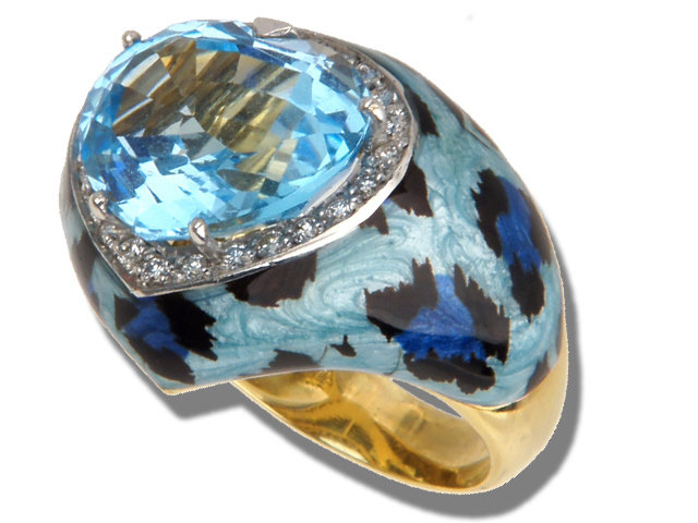 18K Yellow Gold ladies Blue Topaz and Diamond Ring