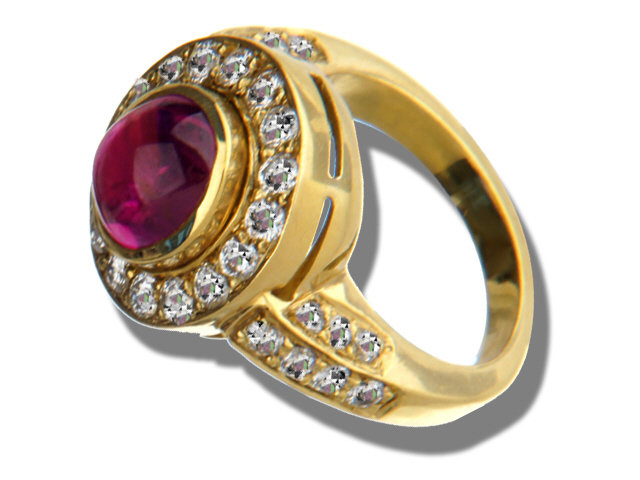 18K Yellow Gold Cabochon Burma Ruby and Diamond Ring