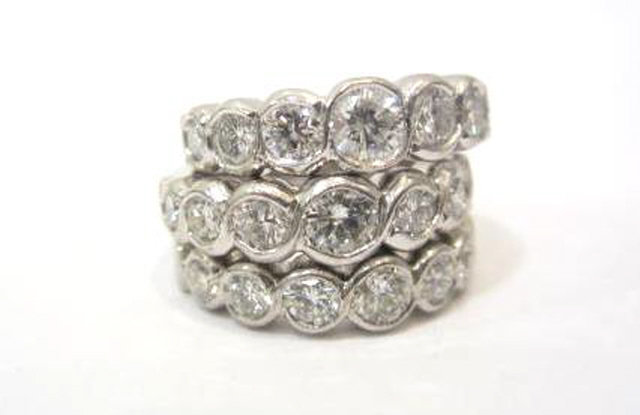 Diamond 3-Ring Set in 18K White Gold