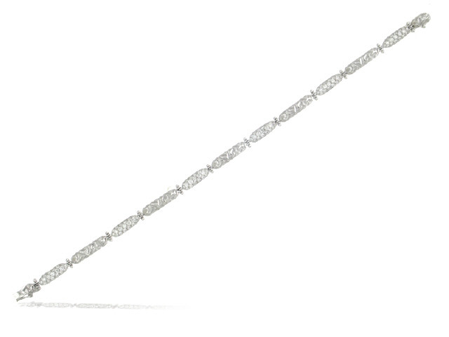 18KW DIA.1.69CT FLEXIBLE DESIGNER BRACELET