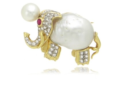 South Sea Pearl Diamond and Gold Elephant Pin