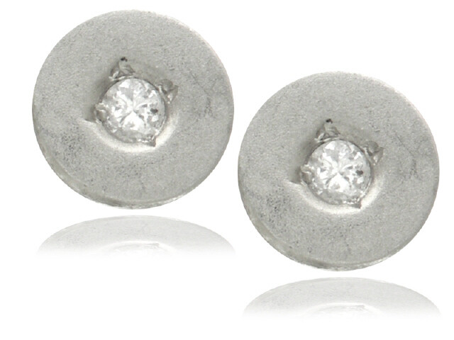 PLATINUM STUD DIAMOND EARRINGS .05 CTS