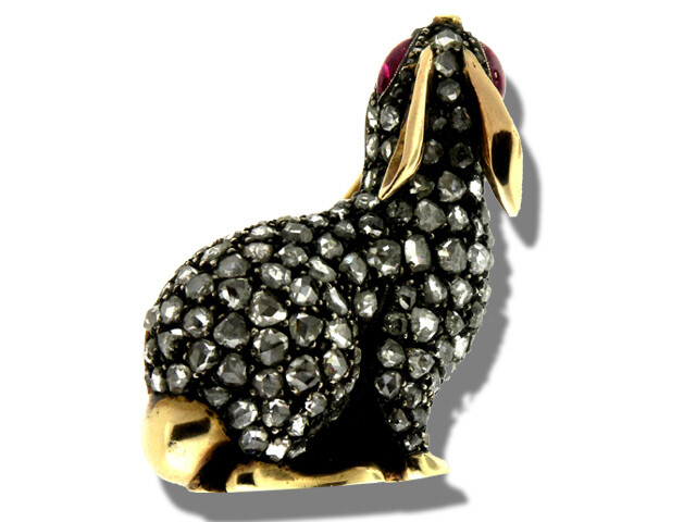 18K Yellow Gold Diamond Rubby Bunny Rabbit Brooch