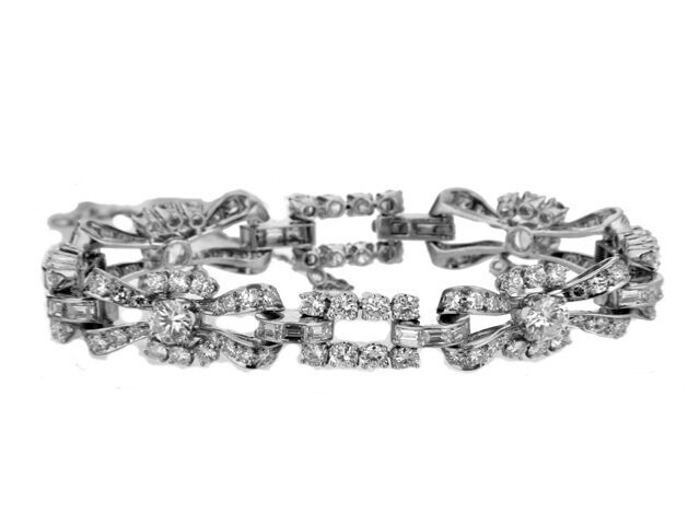 1950's Estate Diamond Bracelet set in Platinum