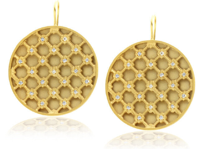 14K YELOW GOLD CIRCLE GRIDDED SMALL FLOWER DIAMOND EARRINGS