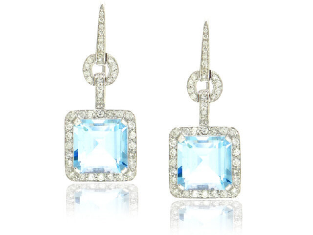 18K white gold blue Topaz & diamond earrings