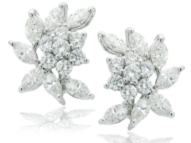 18k white gold Diamond Earrings