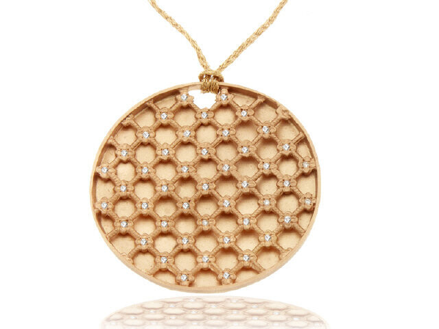14K ROSE GOLD CIRCLE GRIDDED SMALL FLOWER PENDANT NECKLACE