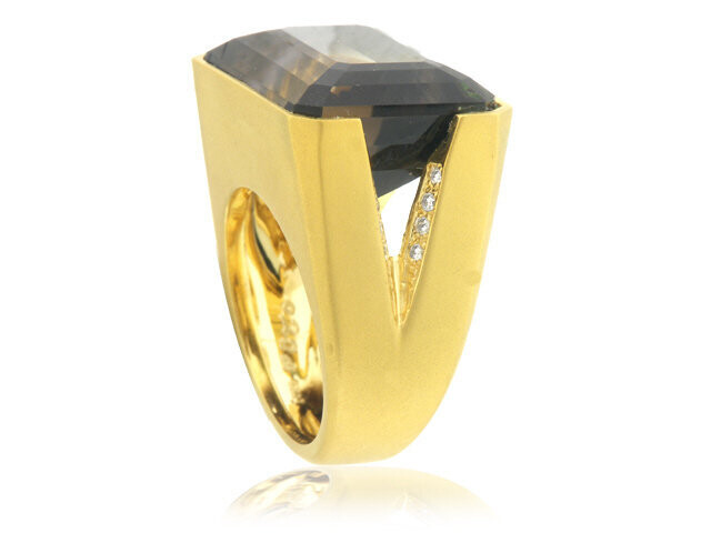 14k yellow gold smokey topaz ring