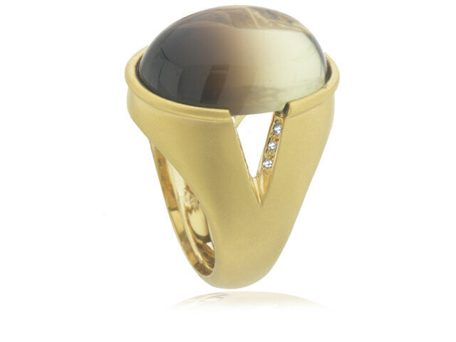 14k Yellow Gold Smokey topaz & diamond ring