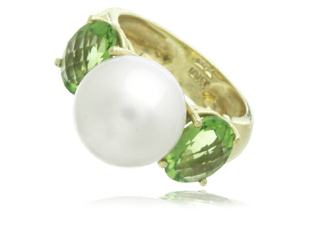 South Sea Pearl and Peridot Ring
