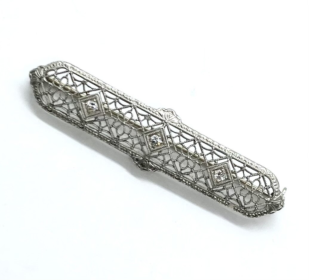 Antique Platinum Diamond Filigree Bar Pin
