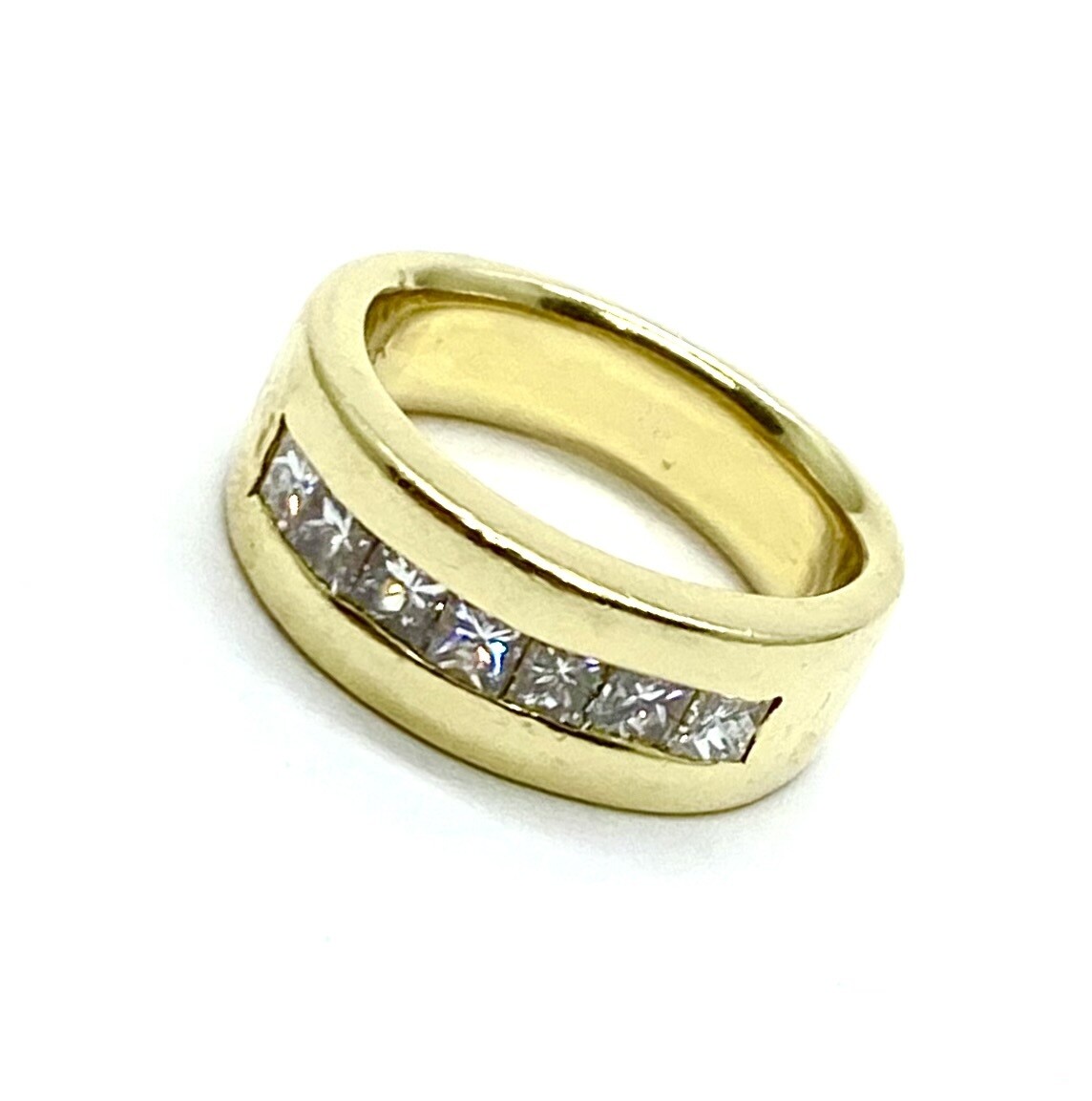 Princess cut Diamond Ring