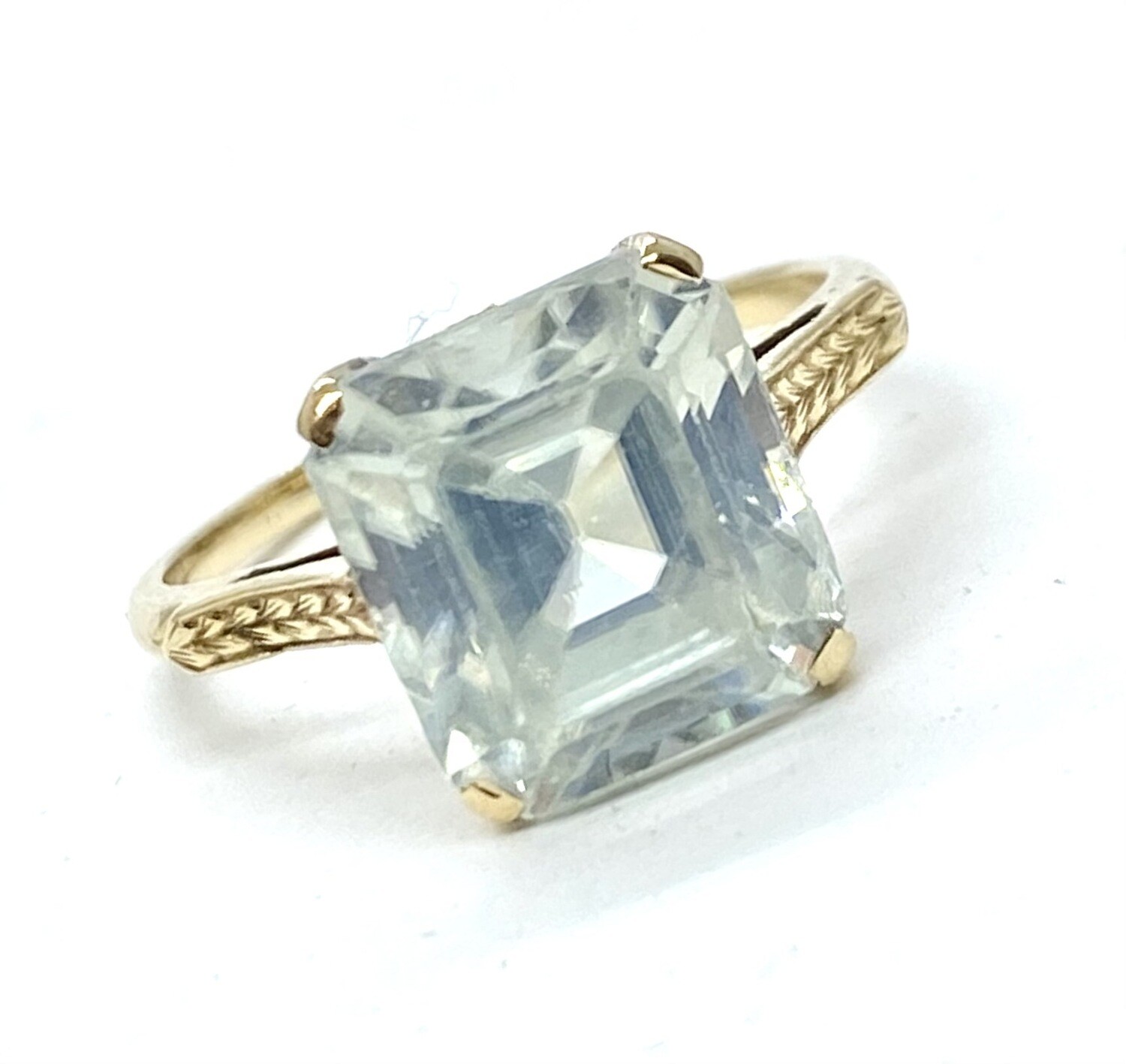 Vintage synthetic Gemstone Ring