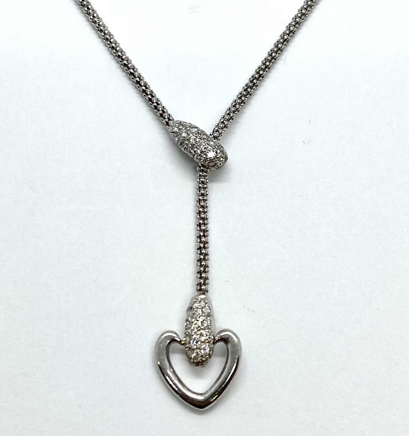 Heart lariat Necklace in Gold and Diamond