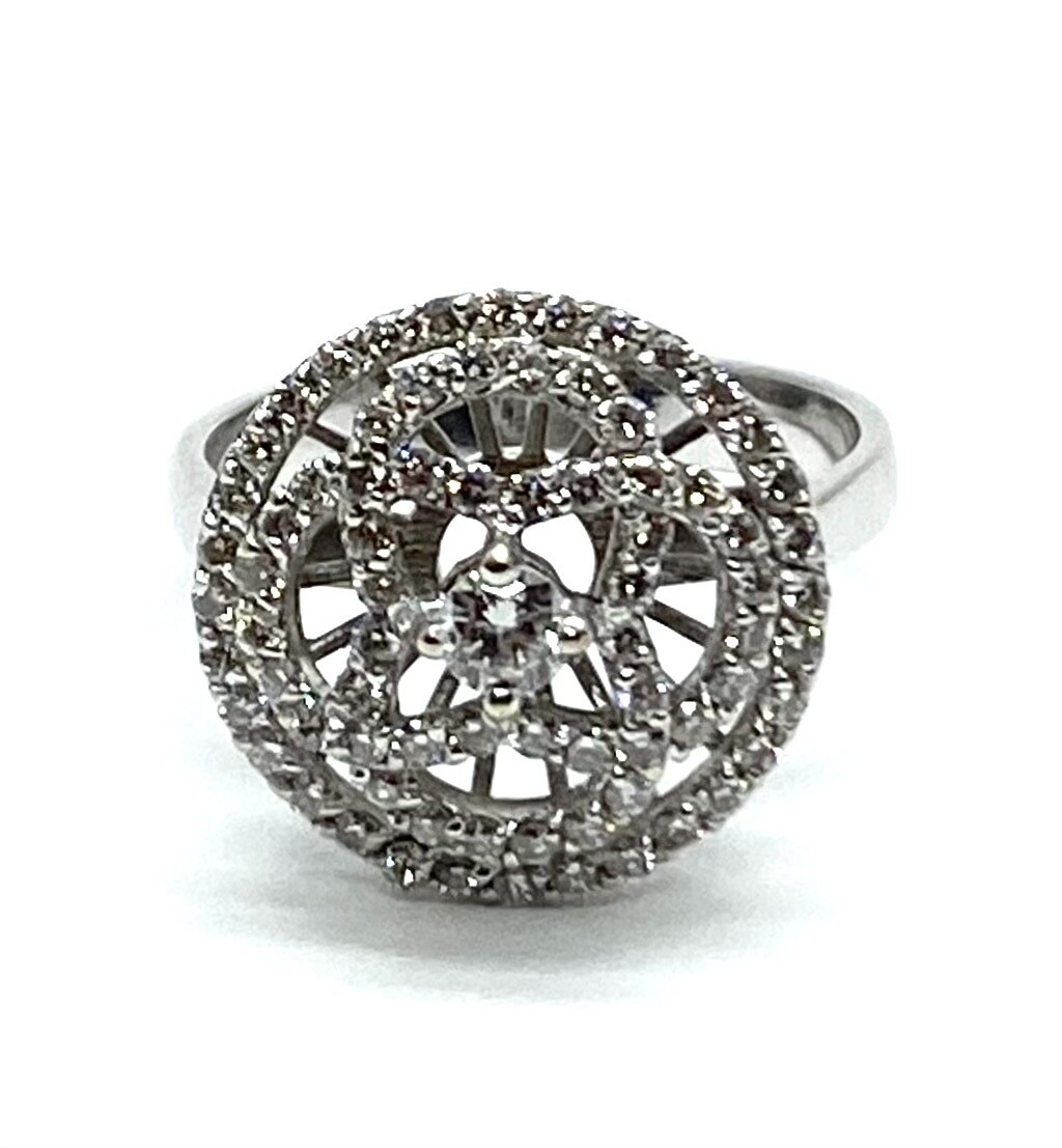 Fashion Diamond and Diamond Simulant Ring