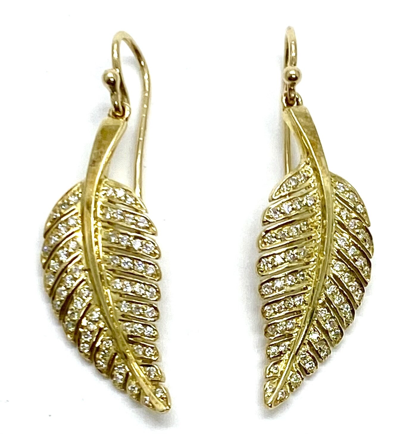 Feather Earrings in Gold with Diamonds