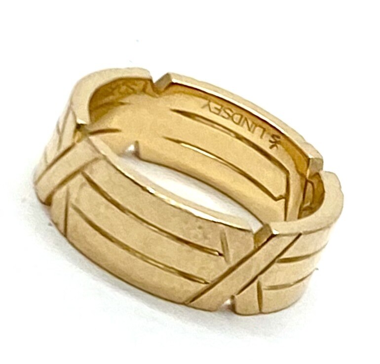 Lindsey Scoggins Time X bold Band 10th Anniversary Ring