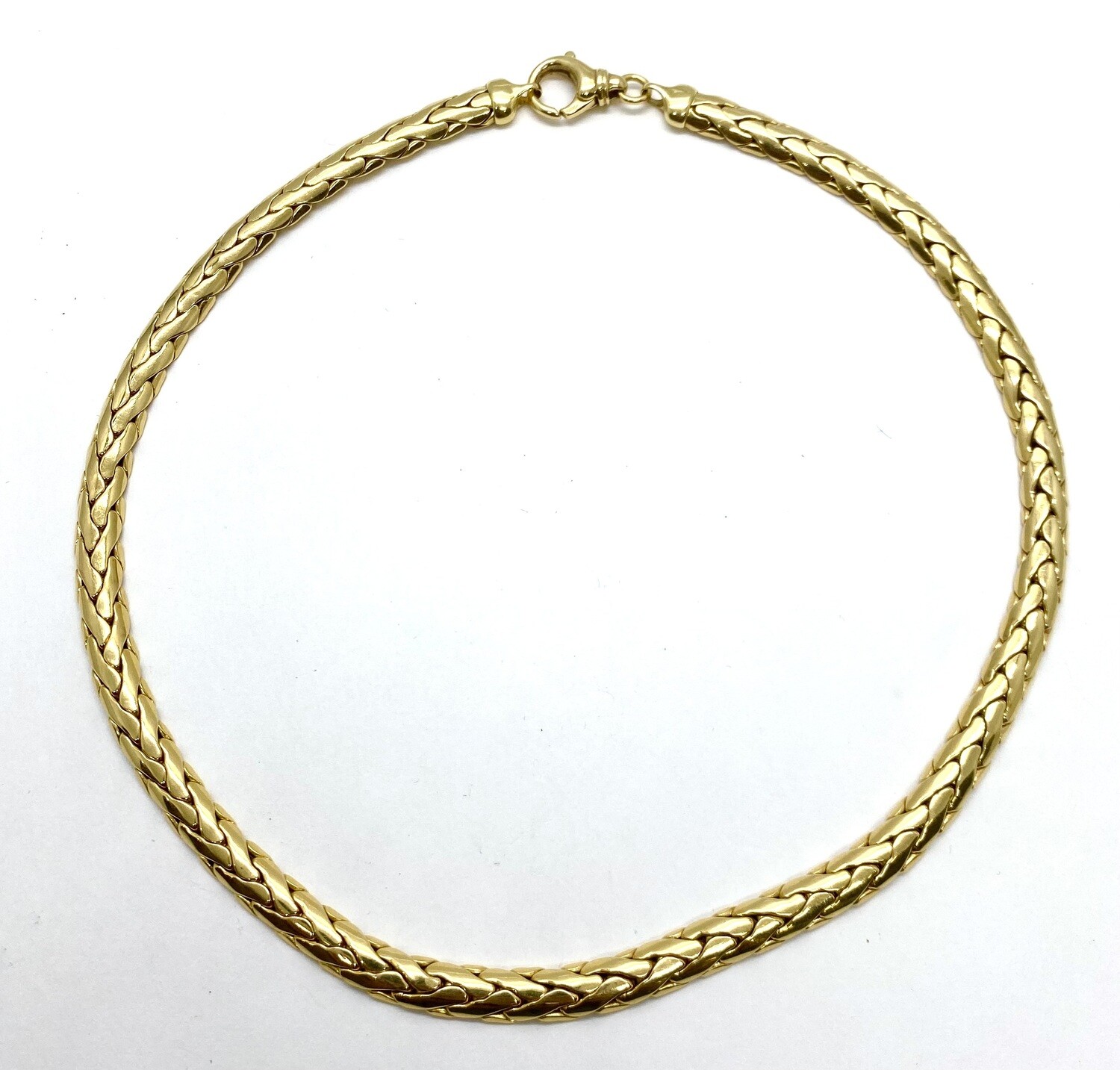 Estate flat wheat Necklace in Yellow Gold