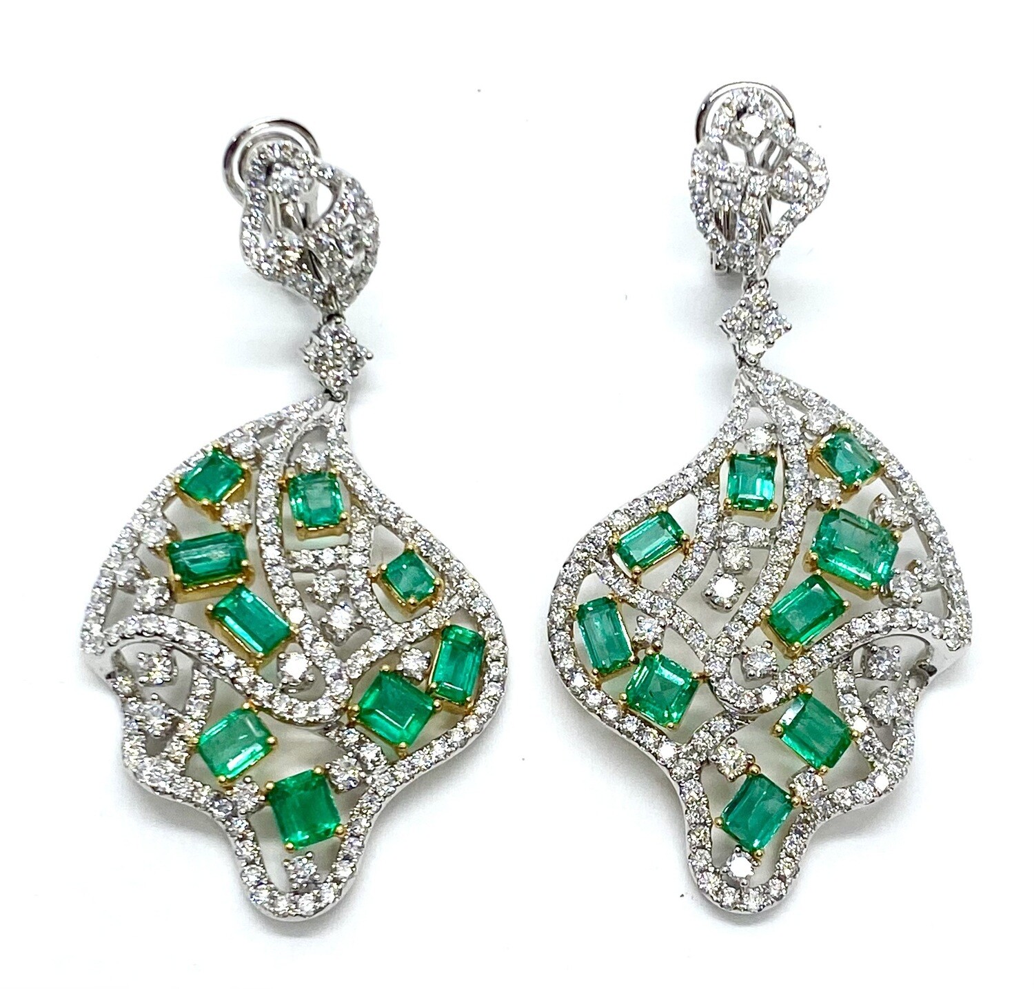 Elegant Emerald and Diamond Earrings