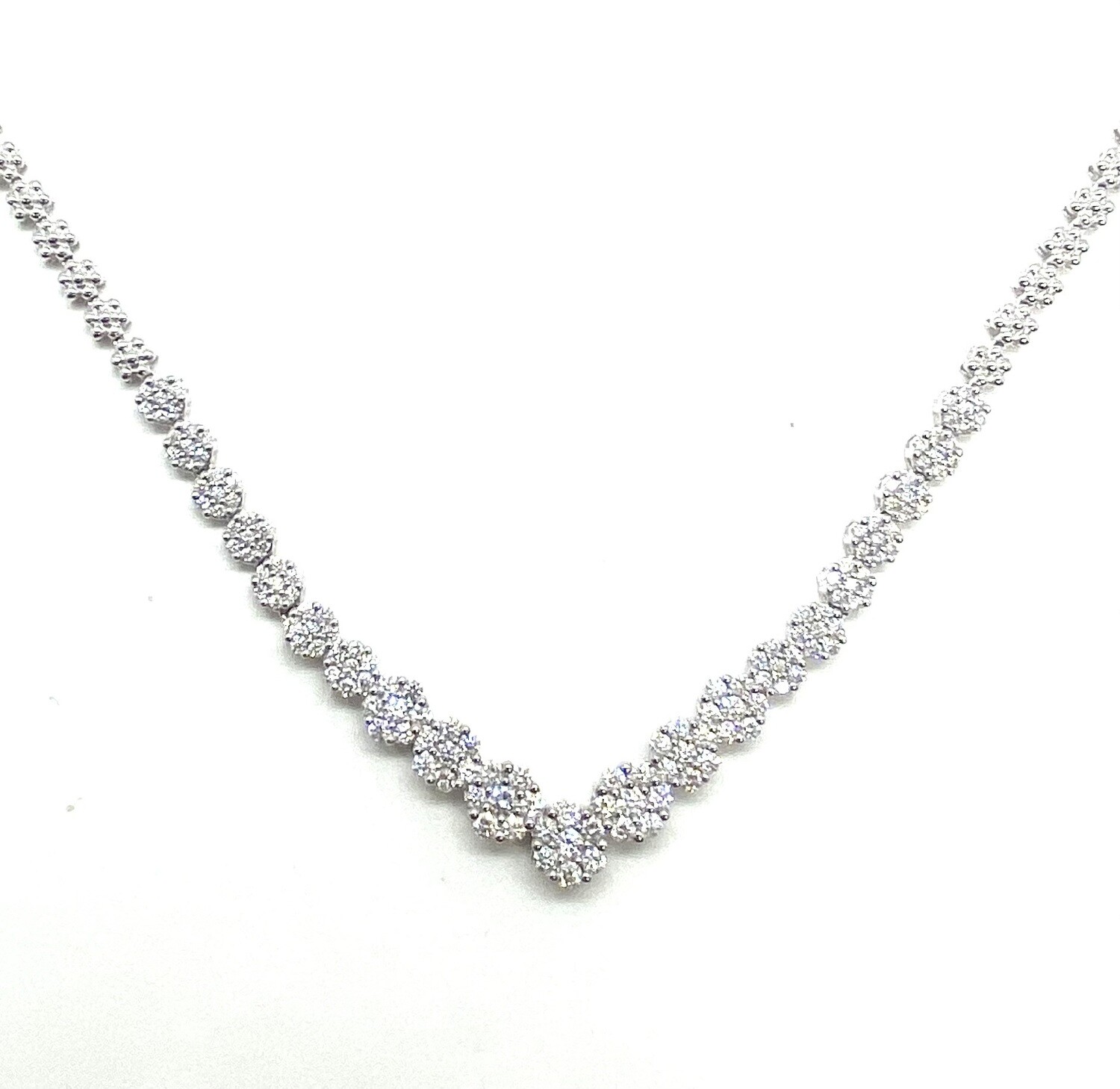 Diamond V Necklace in 18K White Gold