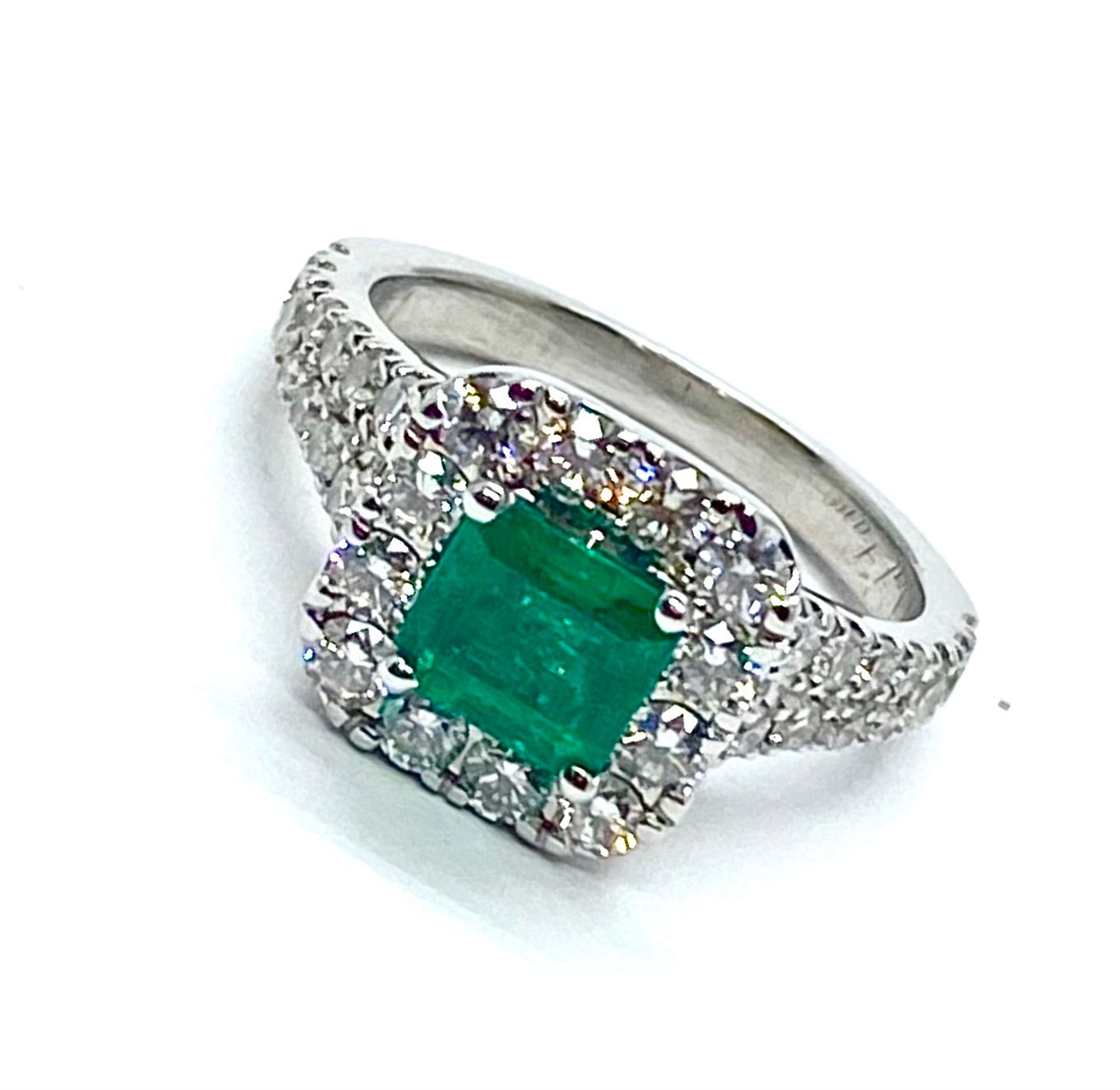 Colombian Emerald and Diamond Neil LANE Ring