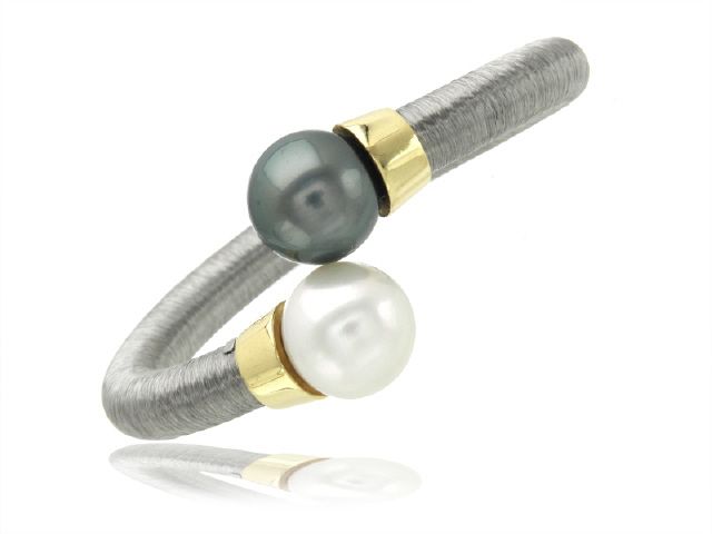 18KY STAINLESS STEEL PEARLS BANGLE BRACELET