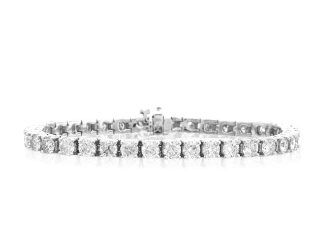 18K White Gold Diamond Tennis Bracelet