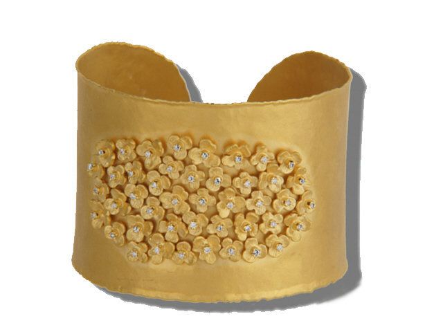 14K Yellow Gold Diamond Flower Cuff