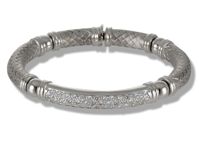 18K White Gold Diamond Bangle Bracelet