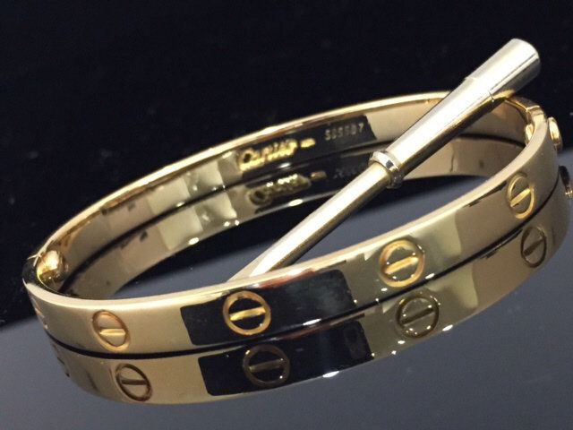 18K Yellow Gold Cartier Love Bracelet Size 18