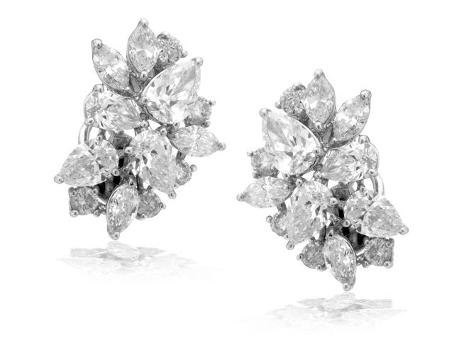 18k w/g diamond earrings