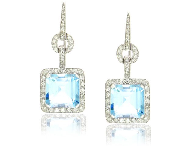 18K W/G DIAMOND & BLUE TOPAZ DANGLE EARRINGS