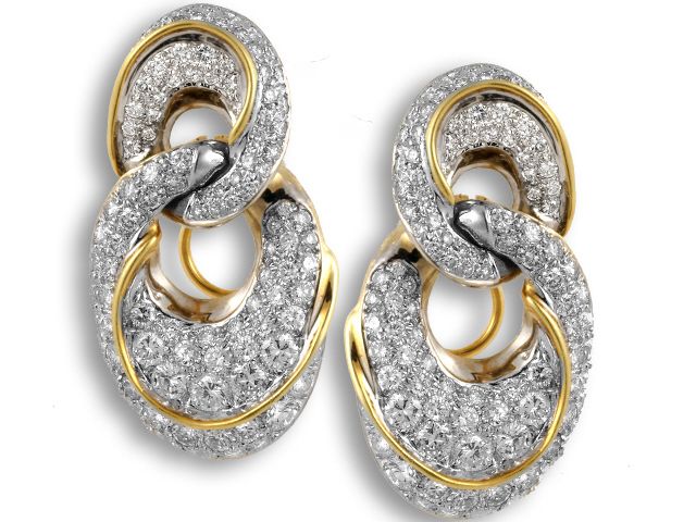 18K Yellow Gold Diamond Earrings