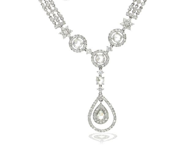 18K White Gold Fine Diamond Necklace set with 7.42cts