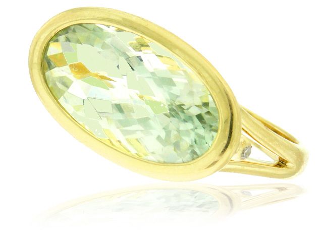 18k y/g .05 Dia. 8.0 grn amethyst oval