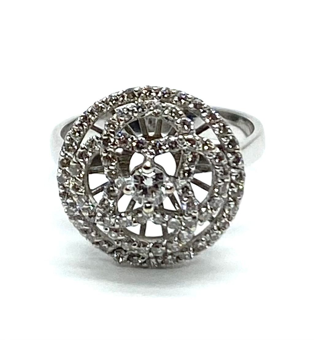 Fashion Diamond and Diamond Simulant Ring