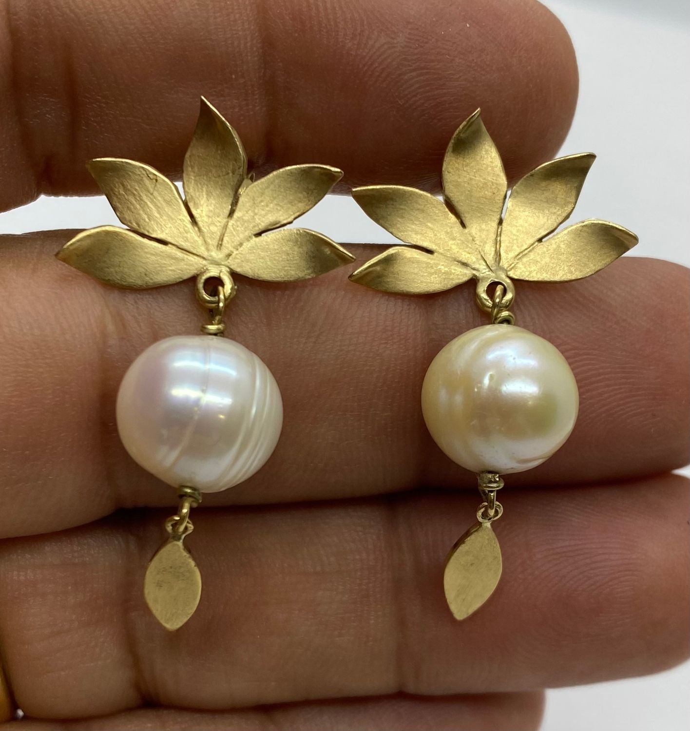 Vintage Gold and Pearl Earrings