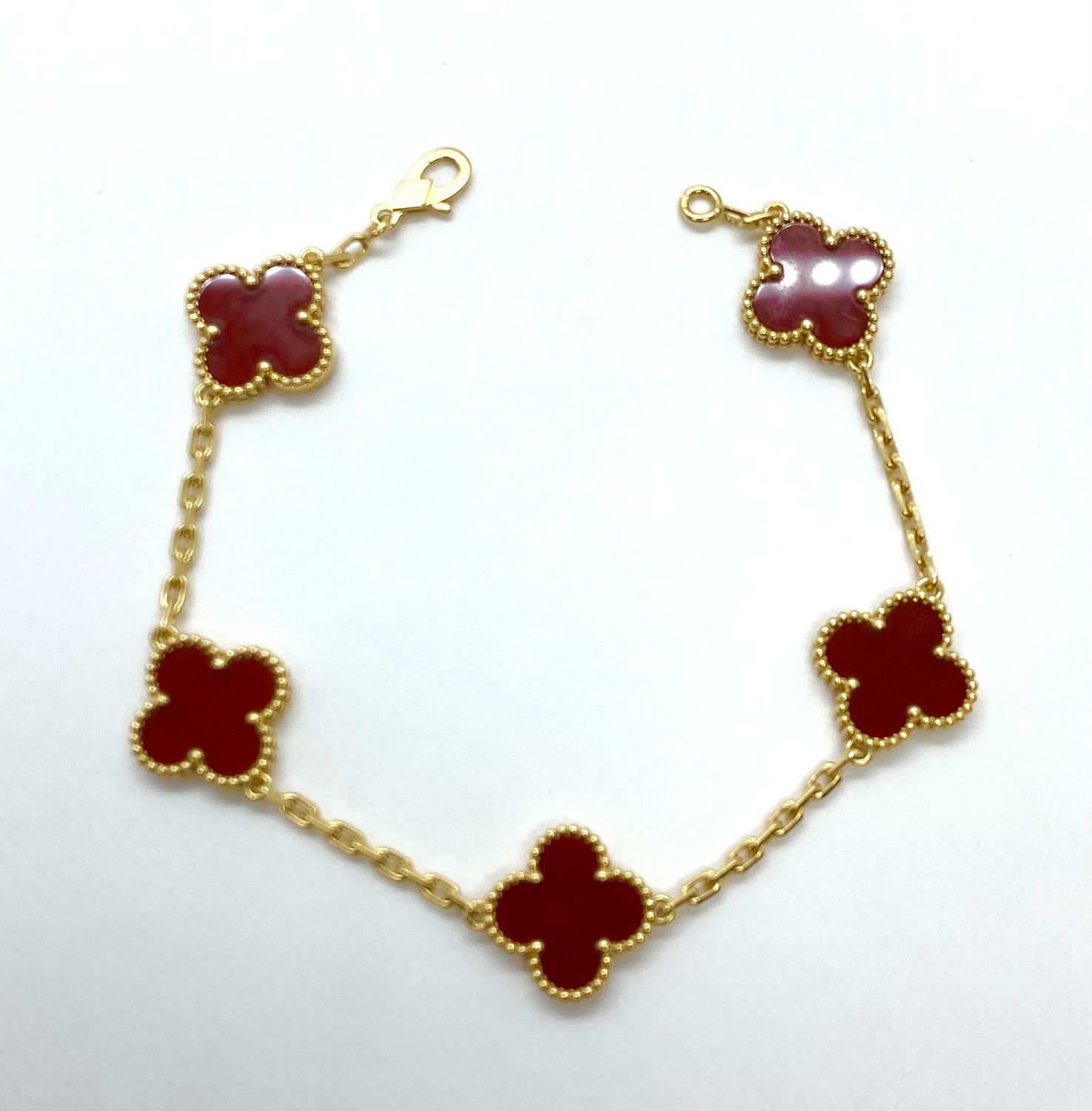 VC&A Carnelian Vintage Alhambra Bracelet